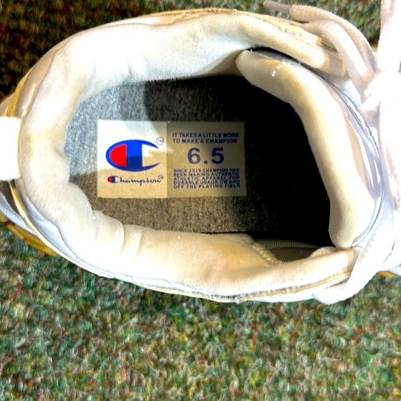 Champion Reverse Weave White Tank Tender Sneakers - Picture 7 of 7